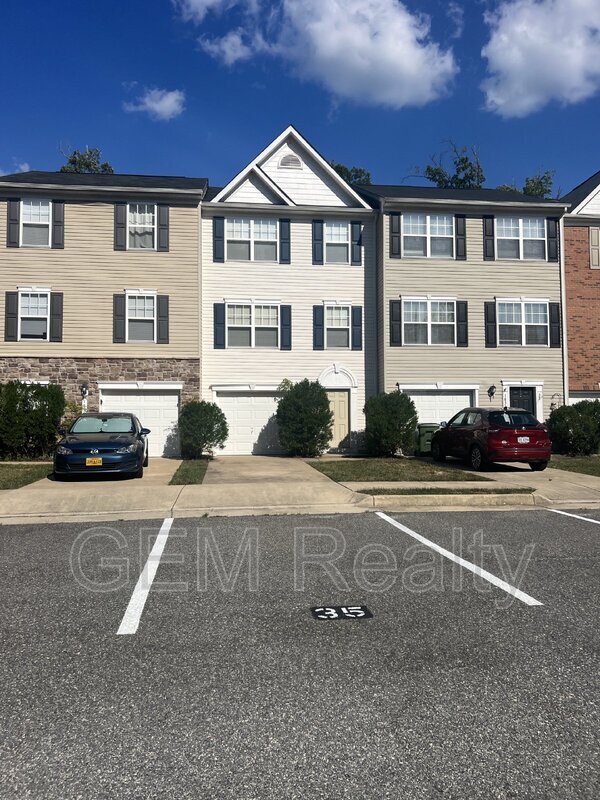 18335 Democracy Ave, Ruther Glen, VA 22546 Townhome Rentals in Ruther