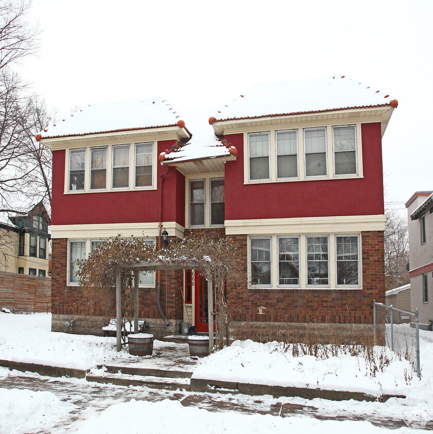 Building Photo - 666 Hague Ave