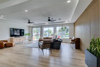 Building Photo - 7210 Shallowford Ave