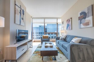 Building Photo - 355 Atlantic St