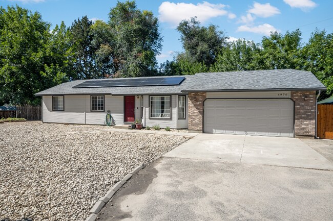 Foto del edificio - 4976 Willow Ln