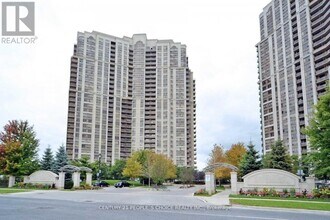 Building Photo - 710 Humberwood Blvd