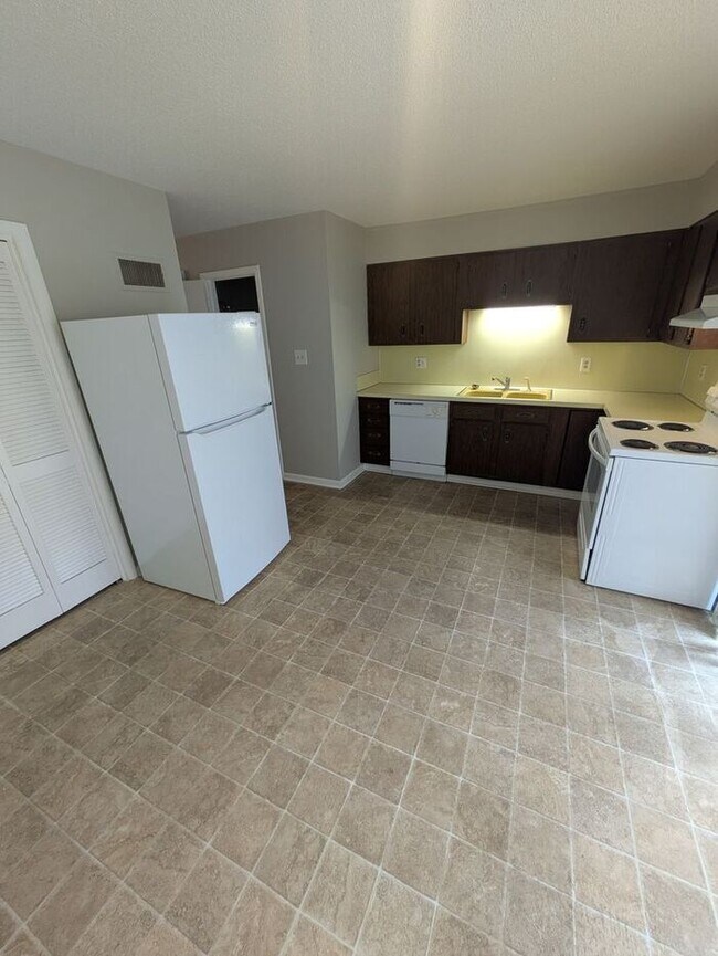Foto del edificio - 2BD/1.5BA at Francescan Terrace in Hickory