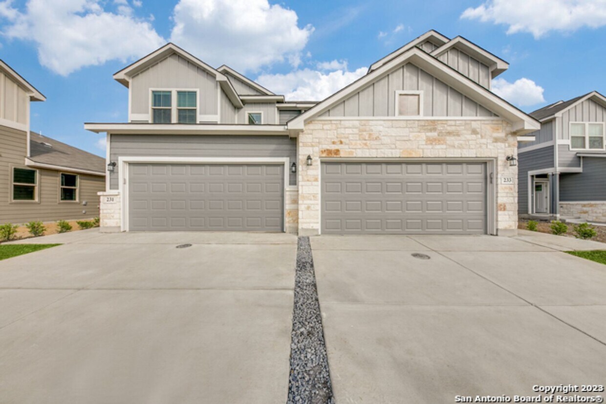 123/125125 Joseph Cir, Schertz, TX 78108 Townhome Rentals in Schertz