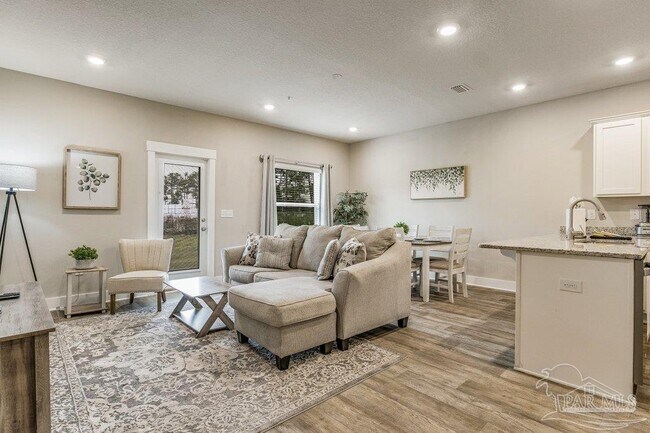 Foto del edificio - 1508 Farragut Way