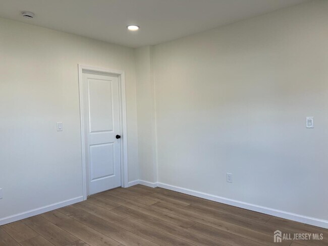 Foto del edificio - 33 Obert St