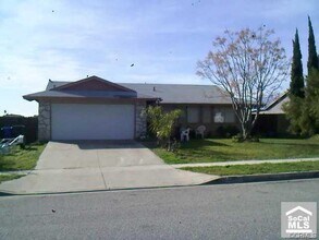 Building Photo - 7384 Palmetto Ave