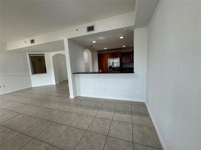 Building Photo - 10885 NW 89th Terrace