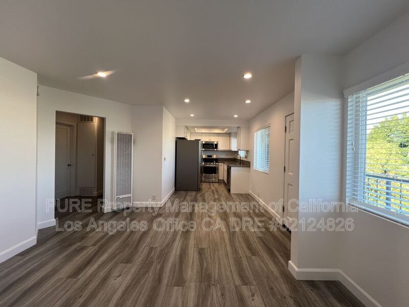 1639 W 205th St Unit 4, Torrance, CA 90501 Condo for Rent in Torrance