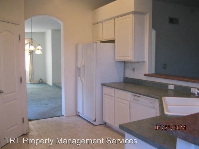 Building Photo - 3 br, 2 bath House - 9821 N. SUNSET CREEK PL