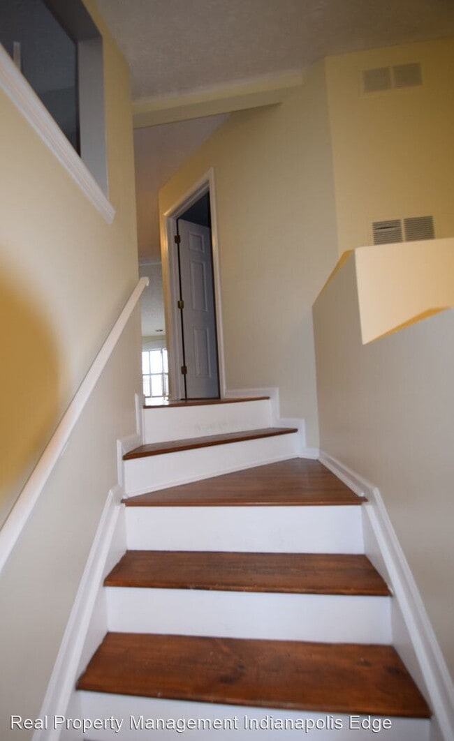 Building Photo - 2 br, 1.5 bath House - 9547 Longwell Dr