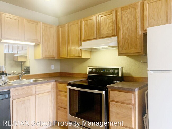 Building Photo - 1 br, 1 bath House - 122 W Main St, Unit 209