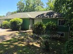 Foto principal - 111 Hollyberry Ln