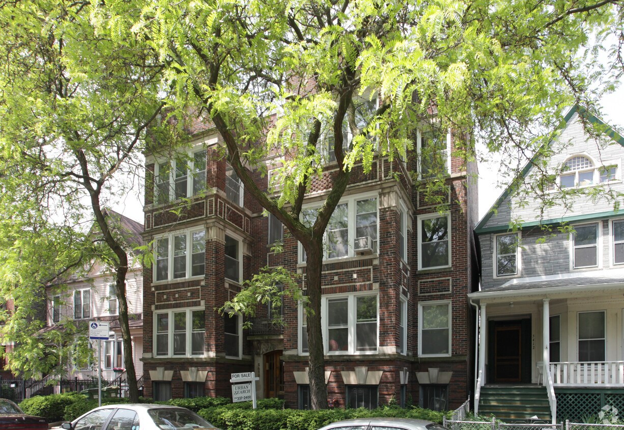 Foto principal - 5416-5418 S Dorchester Ave