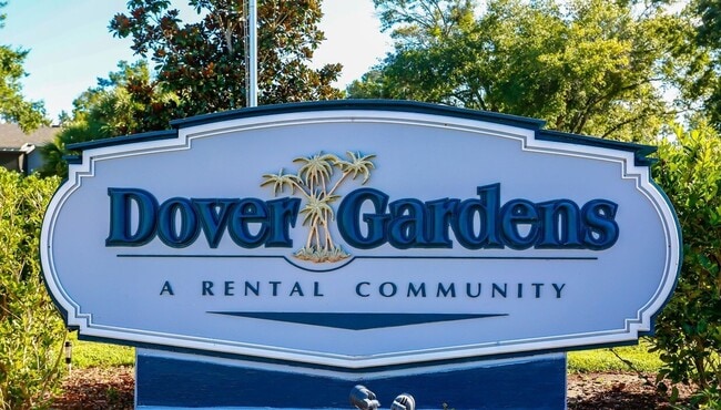 Interior Photo - Dover Gardens