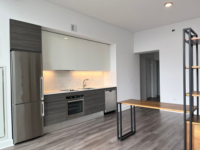 Foto del edificio - 222 W Hubbard St