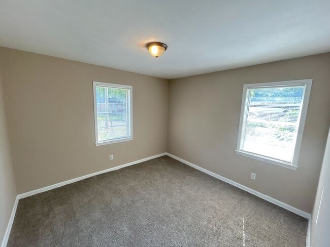 Building Photo - 2158 Pueblo Ave