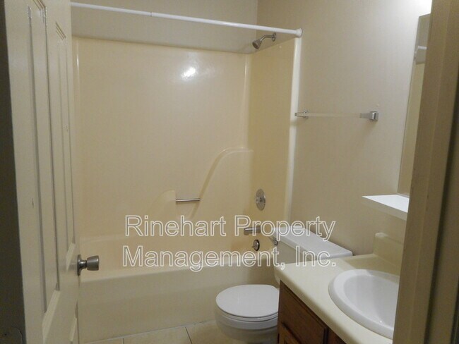 Foto del edificio - 830 Iredell St
