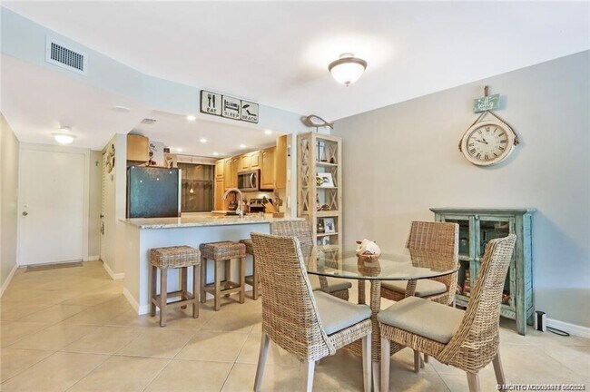 Foto del edificio - 10600 S Ocean Dr