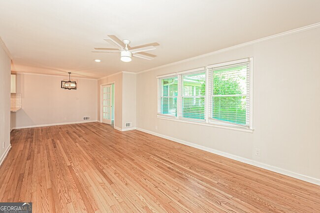 Foto del edificio - 1512 Knollwood Terrace