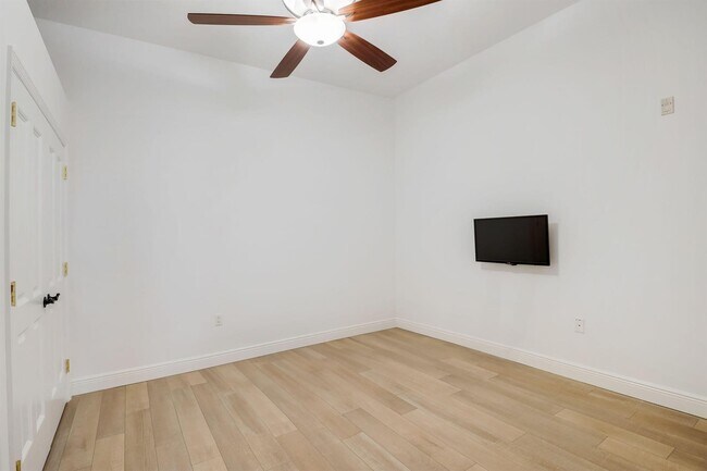 Foto del edificio - 3940 N Flagler Dr