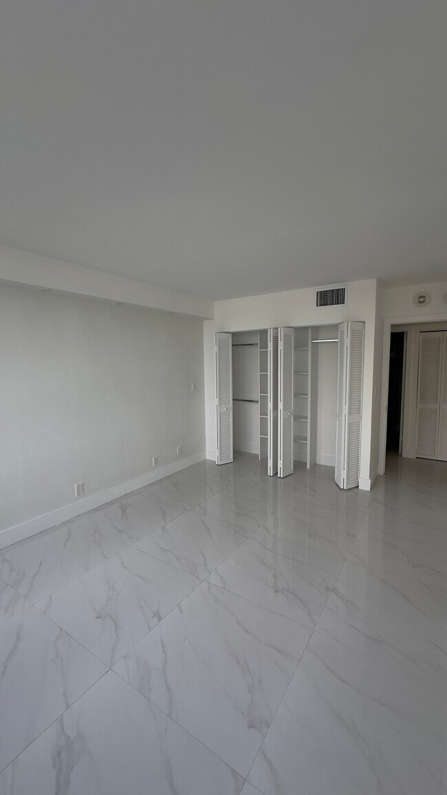 Foto del edificio - 3301 NE 1st Ave