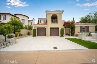 Building Photo - 6 Almanzora
