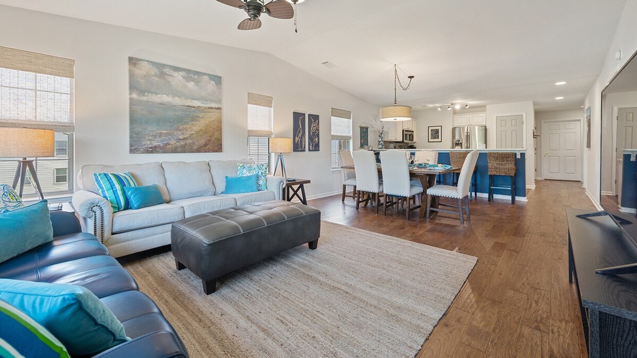 Foto principal - 356 Blue Stem Dr