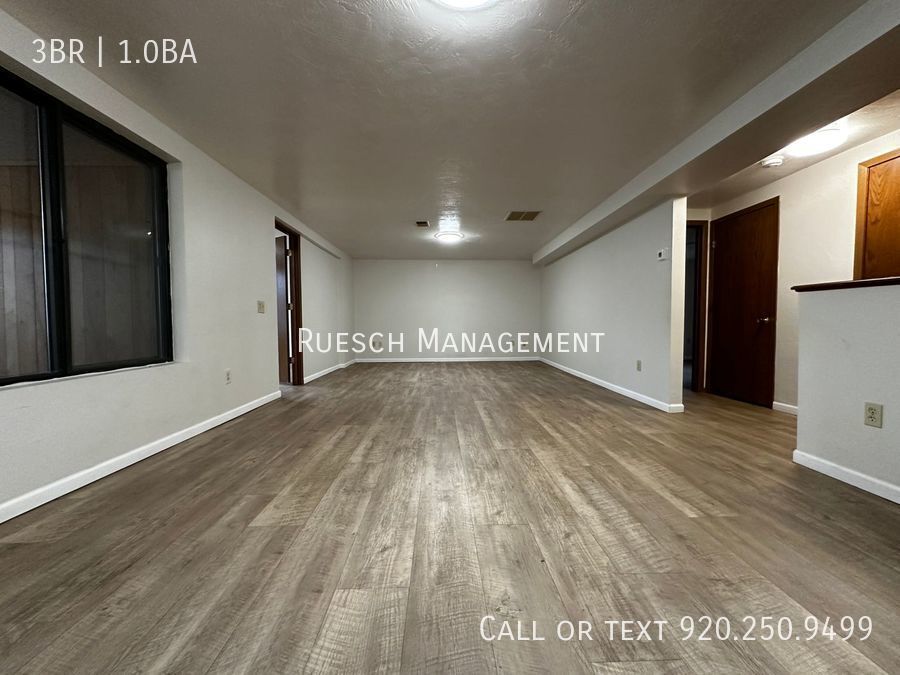 E432 Bay Ln, Luxemburg, WI 54217 Room for Rent in Luxemburg, WI