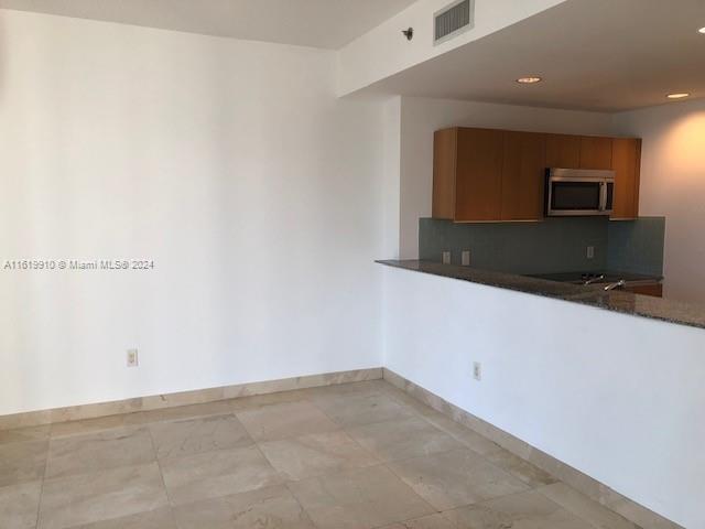 Building Photo - 1050 Brickell Ave