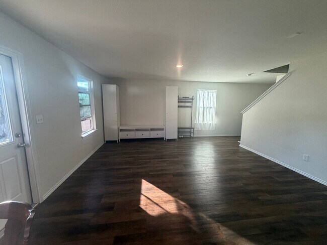 Foto del edificio - 10310 Glimmer