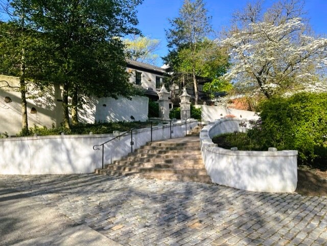 Building Photo - Ardglen Gardens