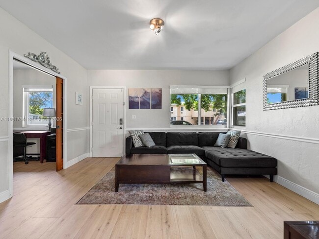 Foto del edificio - 201 Flagler Dr