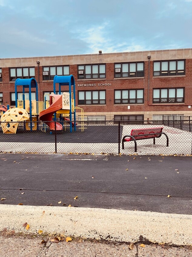 Neighborhood School - 7934 Forrest Ave (Philadelphia, PA)