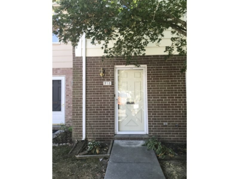 Primary Photo - 213 Lester Place, Christiansburg, VA 24073