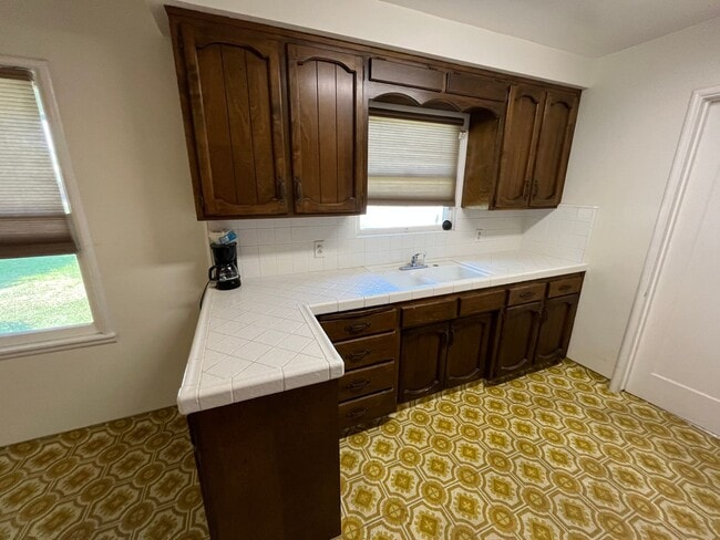 Building Photo - Home sweet home coming soon!