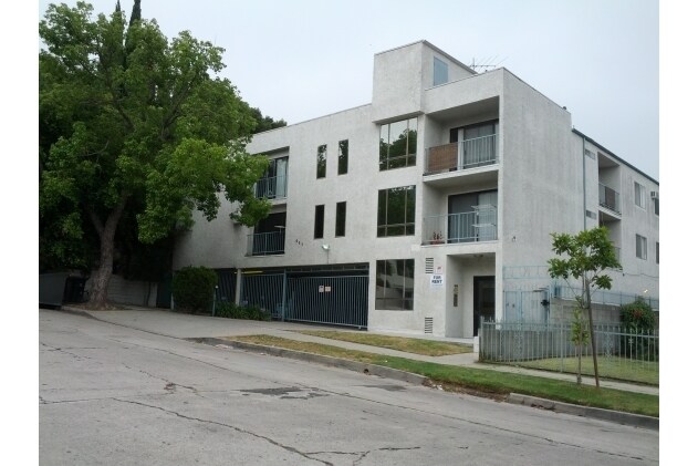 Foto del edificio - 957 S St Andrews Pl