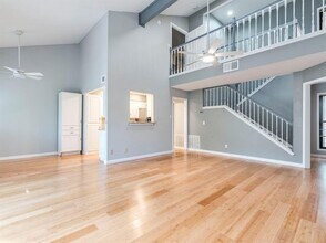 Building Photo - 3214 Foster Ln
