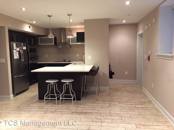 Foto principal - 4529 Fleming St
