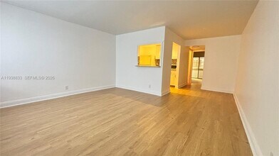 Building Photo - 62 Andover C