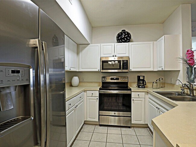 Photo - 15645 Ocean Walk Cir Apartment