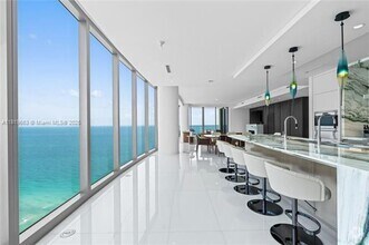 Building Photo - 17975 Collins Ave