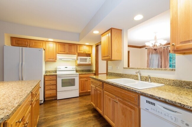 Building Photo - 5711 Fox Gate Ln
