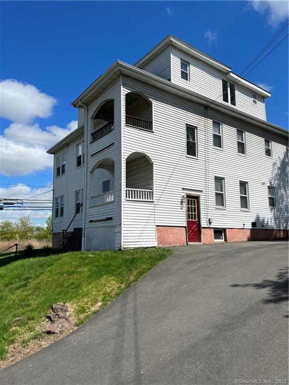 Building Photo - 77 Central St