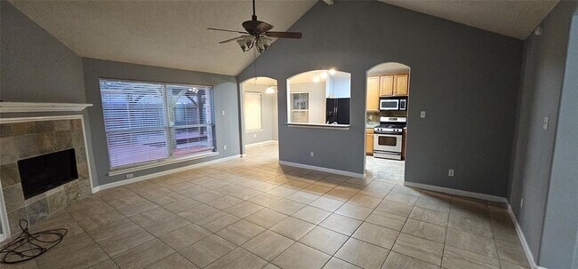 Foto del edificio - 3138 Spring Flower Ln