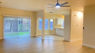 Building Photo - 1001 Whispering Pines Dr