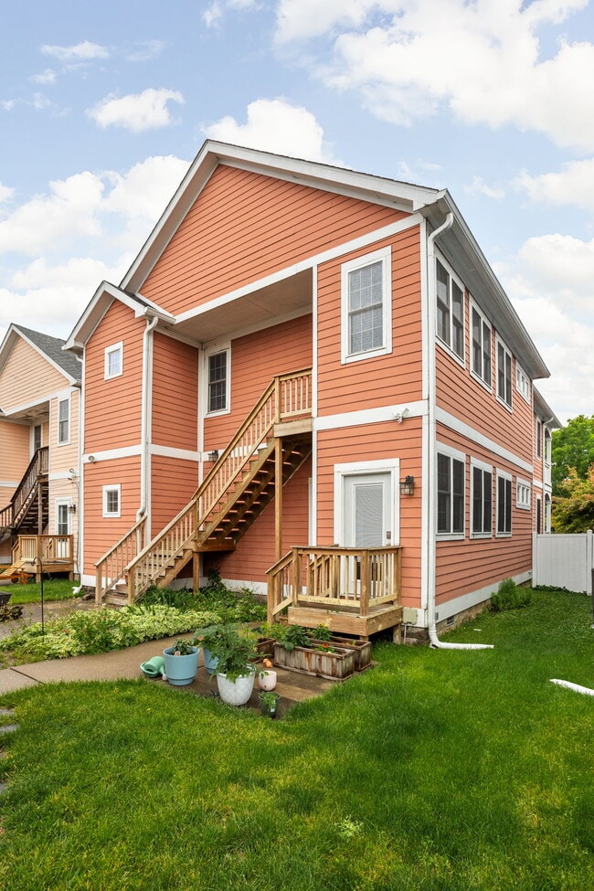 Foto del edificio - 2326 N Pennsylvania St