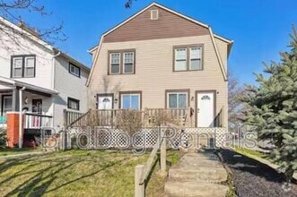 Building Photo - 2668 Dayton Ave