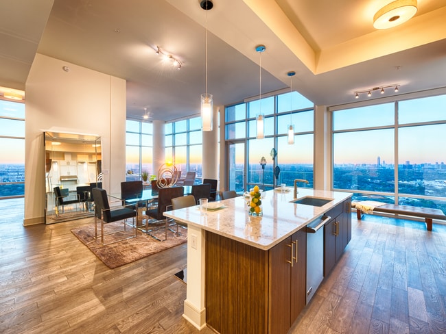 Latitude Med Center - Latitude Med Center Apartments