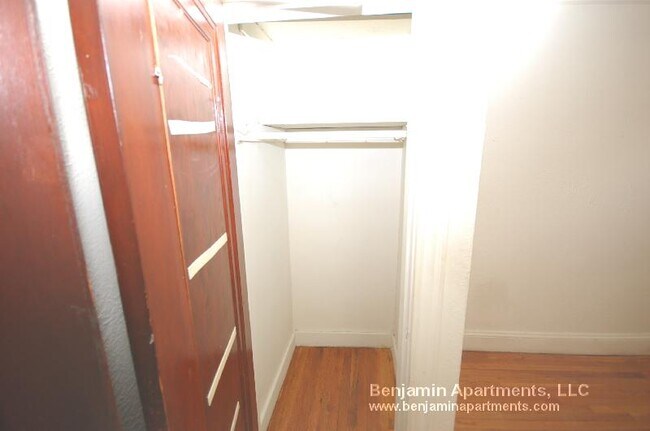 Building Photo - 66 Chiswick Rd